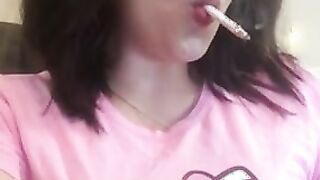 Chubby babe D into Pigtails Smoking Marlboro Light 100 - Nerdy sluts Wearing Glasses Smoking Cig