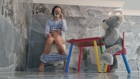 I'm drinking coffee at the table with my plus while I do everything on the toilet