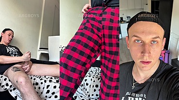 YOUNG BLONDE GUY covered his Body with CUM after Jerking Off
