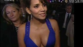 Appetizing big boobies of lovely hot American actress Halle Berry