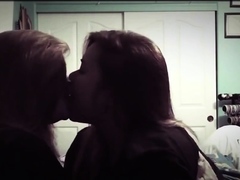 Asian Amateur Lesbians Kissing