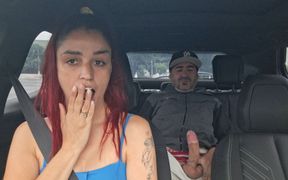 App Driver Catches Passenger Masturbating From Behind!