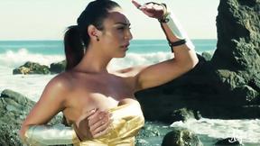 ”Tranny Wonder Female spreads her legs when she sees prick”