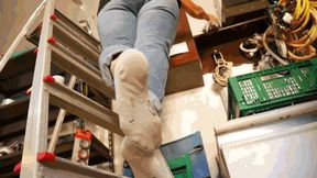 Cleaning the garage WMV(1920x1080)FHD