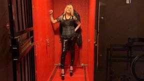 Kink talk: Visiting a Pro Domme