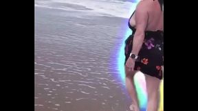 Mommy says, Come to Sunny Florida and let'_s go to the Beach and Play!Mommy loves to play in the Sun, Sand and Water! ...