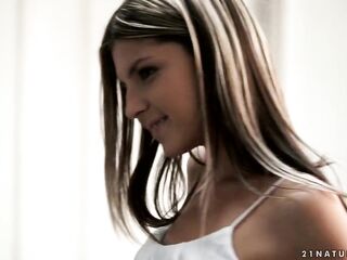 twenty one NATURALS - Couch and anal breakfast with Gina Gerson