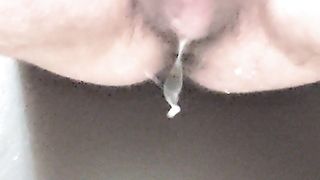 Standing Cascading White pearly Burst