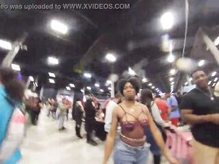 Amateur black convention attendee gives me body travel at EXXXotica NJ 2021