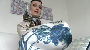 Today, You'll Masturbate in a Headscarf! Lady Victoria Valente