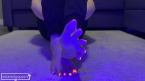 Blacklight Toes JOI