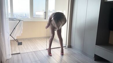MILF pleasure fucks her tight blonde cunt with monster cock squirts all over