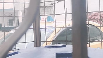 I invited the taxi driver because he didn'_t have to pay and I gave him a good blowjob with fucking