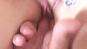 ”Sexy Brunette strip off with muff & fucking closeup”