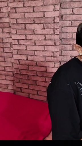 Two Entiado Nerds Makes Discovery Game With Her Half Sister   Clip 1