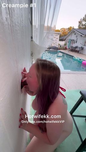 Outside creampie gloryhole next to the pool