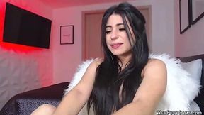 Busty amateur angel masturbate on cam