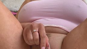 Testing vibrator, squirting and cumming xx