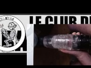 Branle avec fleshlight Quickshot ventouse sous le bureau (Clubdesbranleurs)
