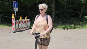 Frivolous on the Road with the Scooter