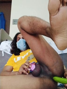 Indian crossdressers hot sissy bich fuking cucumber in ass hol