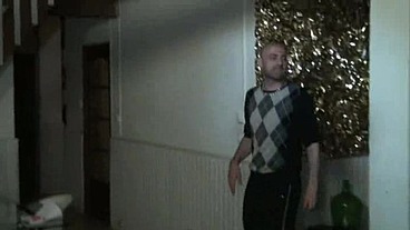 Daddy XXL fucked bareback by Straigth arab and creampied