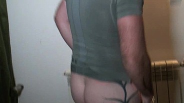 Daddy XXL fucked bareback by Straigth arab and creampied