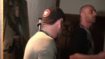 Daddy XXL fucked bareback by Straigth arab and creampied
