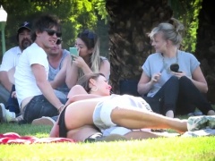 Naughty amateur teen has fun with her boyfriend in the park