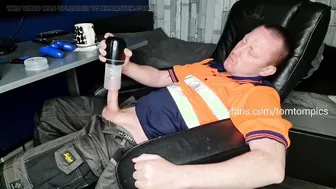 Ginger twink fucks a fresh fleshlight and jerks his big uncut cock
