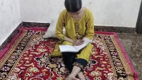 Student ko fee nhi dene par teacher ne jabar dasti land chuswaya