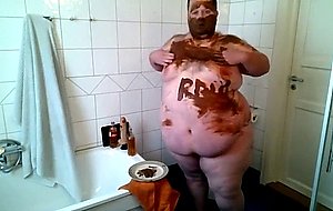 Extreme fat gay dude and his kinky toilet show