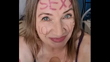 Mature milf seduces and plays secret game on a date