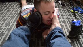 ”Worship Topher's Feet”