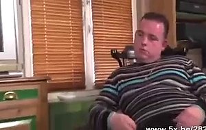 Un petit gangbang pour Camille, enceinte