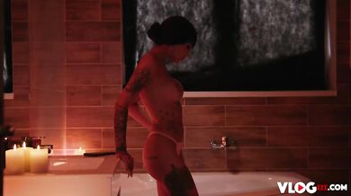 Latina Athenea Rose Delivers Unstoppable Fuck With Horny Stud