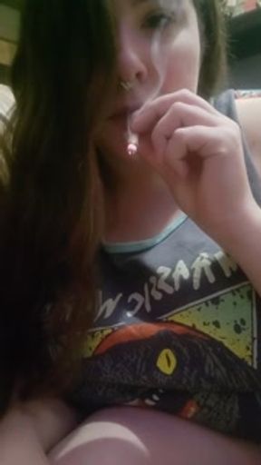 Smoke with me darling!