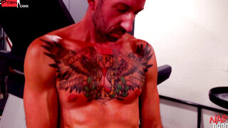 jackhammer  Devon Watch buffer hunk Devon Drake Intensively dick his arse with rapture and get obscured by triplet huge.