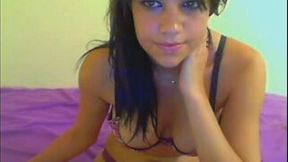 Slender all alone webcam brunette with nice titties flashed me her twat