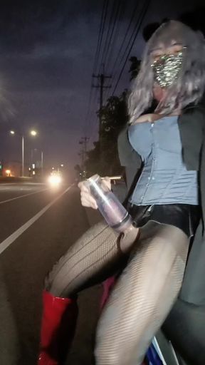 Carry out the audience's instructions during live broadcast until ejaculation .17.(@11:10)