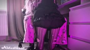 Goth Girl in Torn Tights Delivers a Wild Experience for Donations in Genshin Impact!