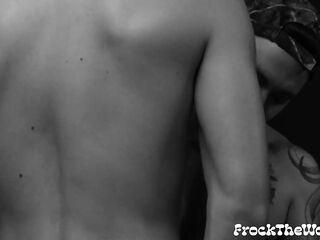 Inked Amateur Noel Enticed By FTM Lover Ari Koyote