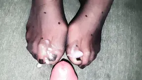 Cum on nylon feet #10