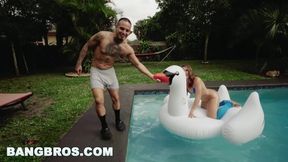 Hot - Charley Hart's Nice Big Ass Is Poolside in a Bikini