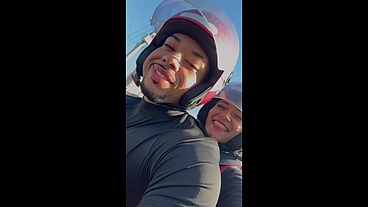 Levei a surfista casada pra fazer uma trilha de moto não resisti e gozei dentro ( Completo )