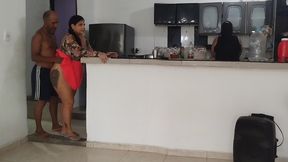 Perverted stepdad fucks his stepdaughter in front of his twin step sister without realizing it; She is her nanny.