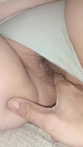 Mast&uacute;rbate   Clip 2