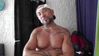 Amatör Jess Royan tar en het barbacka creampie i hemmagjord utomhusvideo