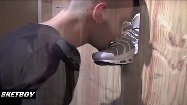 SketBoy - Sniff my sneakers through the glory hole