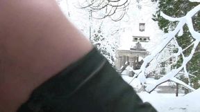 Popp Sylvie - My pussy in the snow